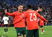 英雄联盟总决赛直播-豪门对决！欧洲杯上演世纪大战