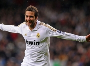 LOL决赛-夜战巴林，当聚光灯不再只属于维斯塔潘