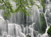 LOL决赛-孤星照伊斯坦布尔，本泽马以传奇之肩，扛起土耳其的破晓之战