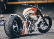 英雄联盟总决赛门票-当黄黑军团遇见彩虹之国，一场虚构巅峰战中弗拉霍维奇的数据爆炸