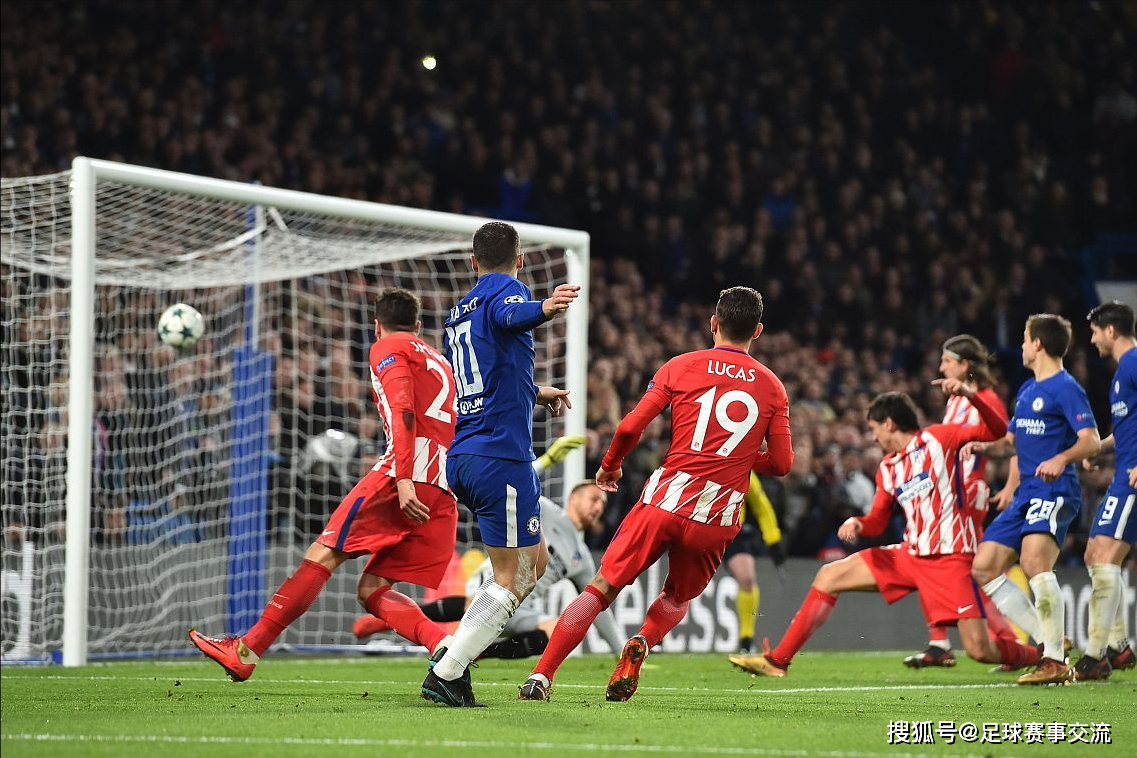 包含乌迪内斯客场逼平对手，保持不败表现的词条