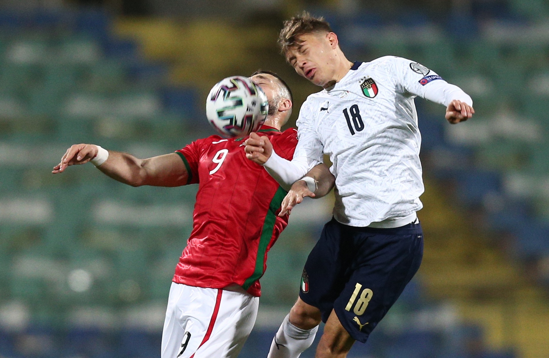 关于奥地利胜保加利亚,艰难突围小组的信息 关于奥地利胜保加利亚,艰难突围小组的信息