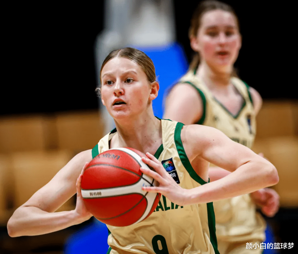 澳大利亚女篮以微弱优势集体团结斩获胜利的简单介绍