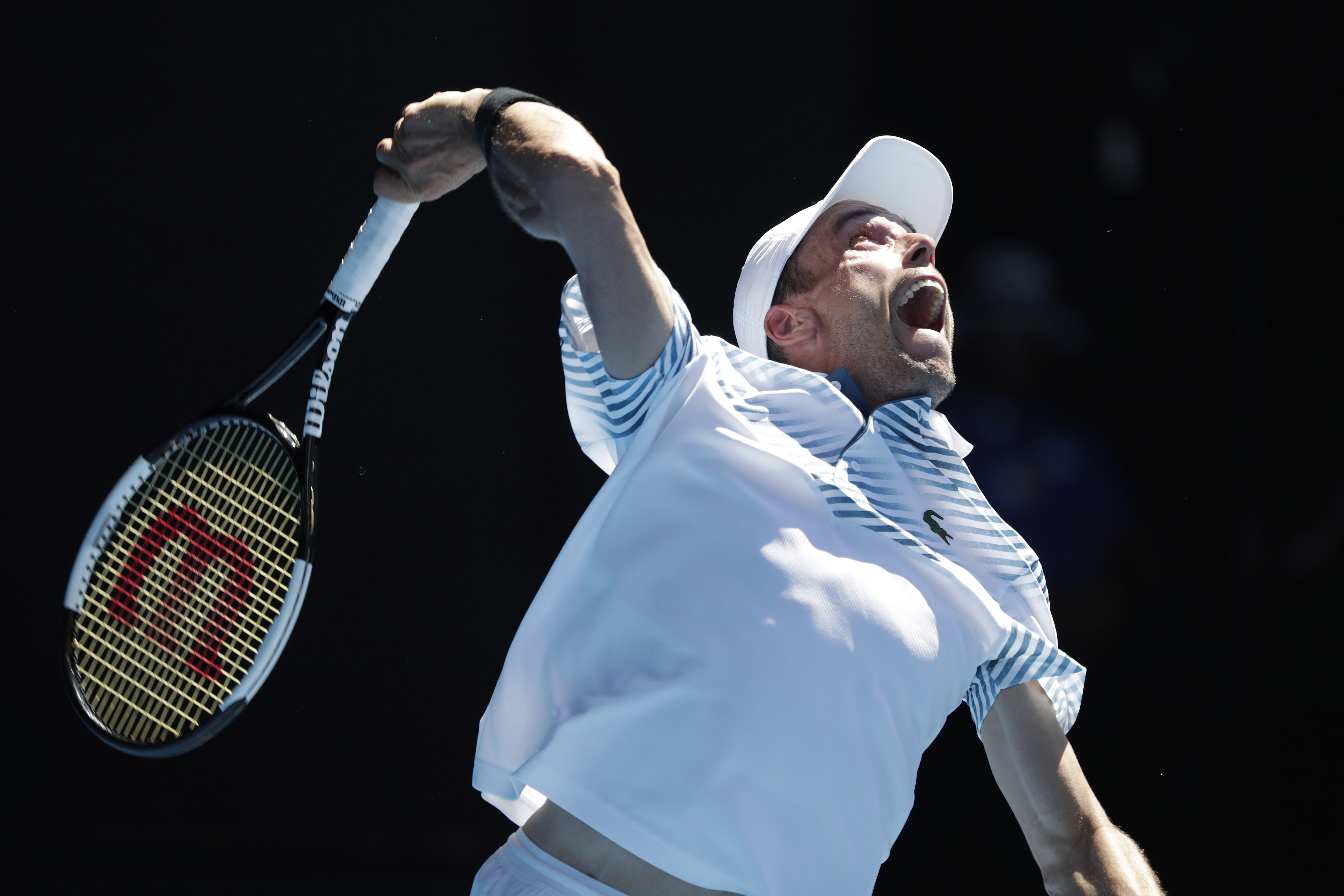 澳网轻取联合杯，西西帕斯统治全场