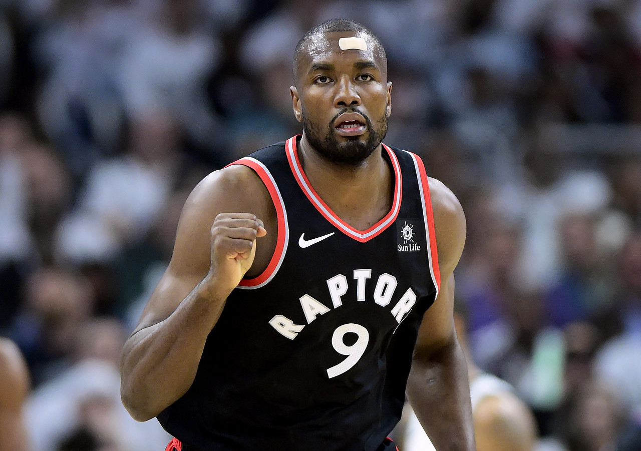 圣埃蒂安队逆转胜利，意志坚定夺得关键三分