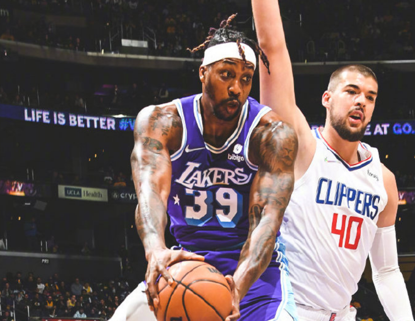 万象更新:湖人摆脱困境取得连胜 万象更新:湖人摆脱困境取得连胜