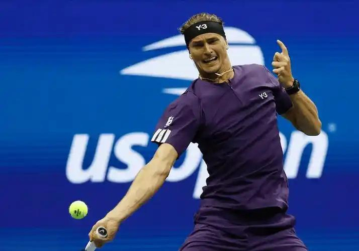 法网翻盘拉沃尔杯,兹维列夫状态火热 法网翻盘拉沃尔杯,兹维列夫状态火热