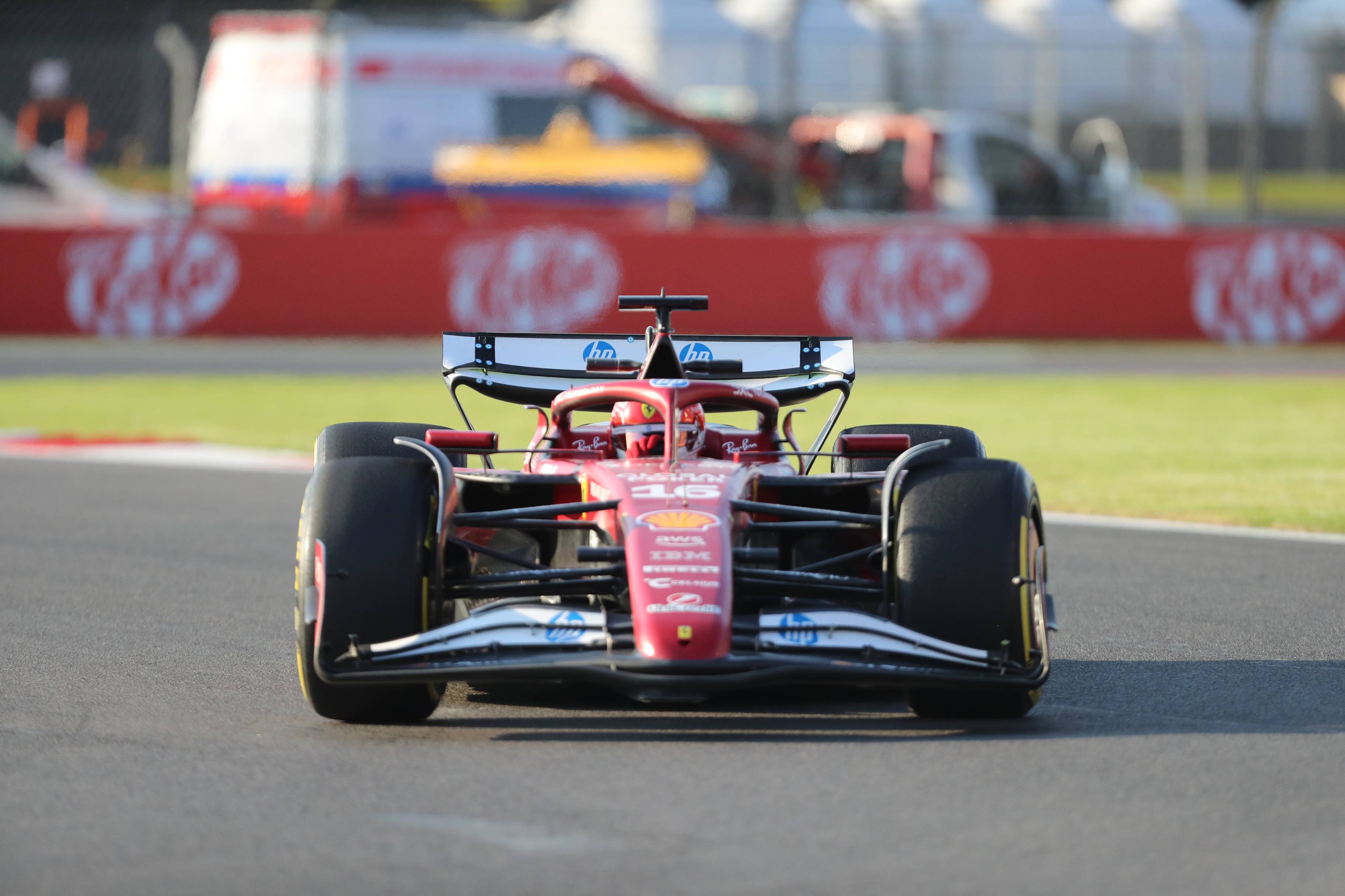 红牛二队横扫迈凯伦,勒克莱尔刷新纪录 红牛二队横扫迈凯伦,勒克莱尔刷新纪录