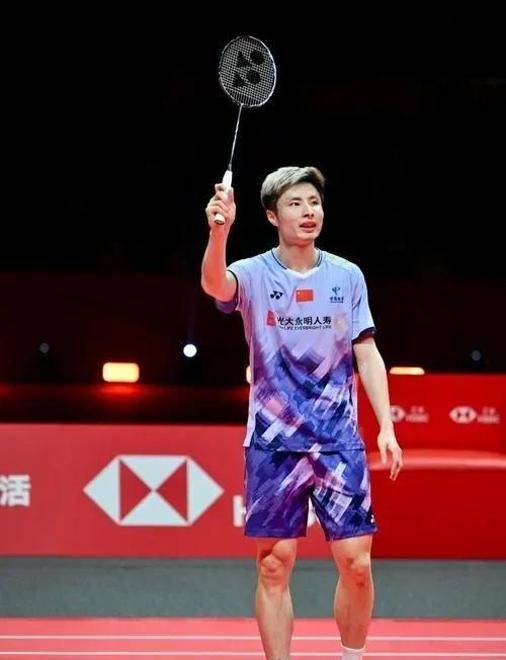 印尼队碾压马来西亚队,石宇奇关键制胜 印尼队碾压马来西亚队,石宇奇关键制胜