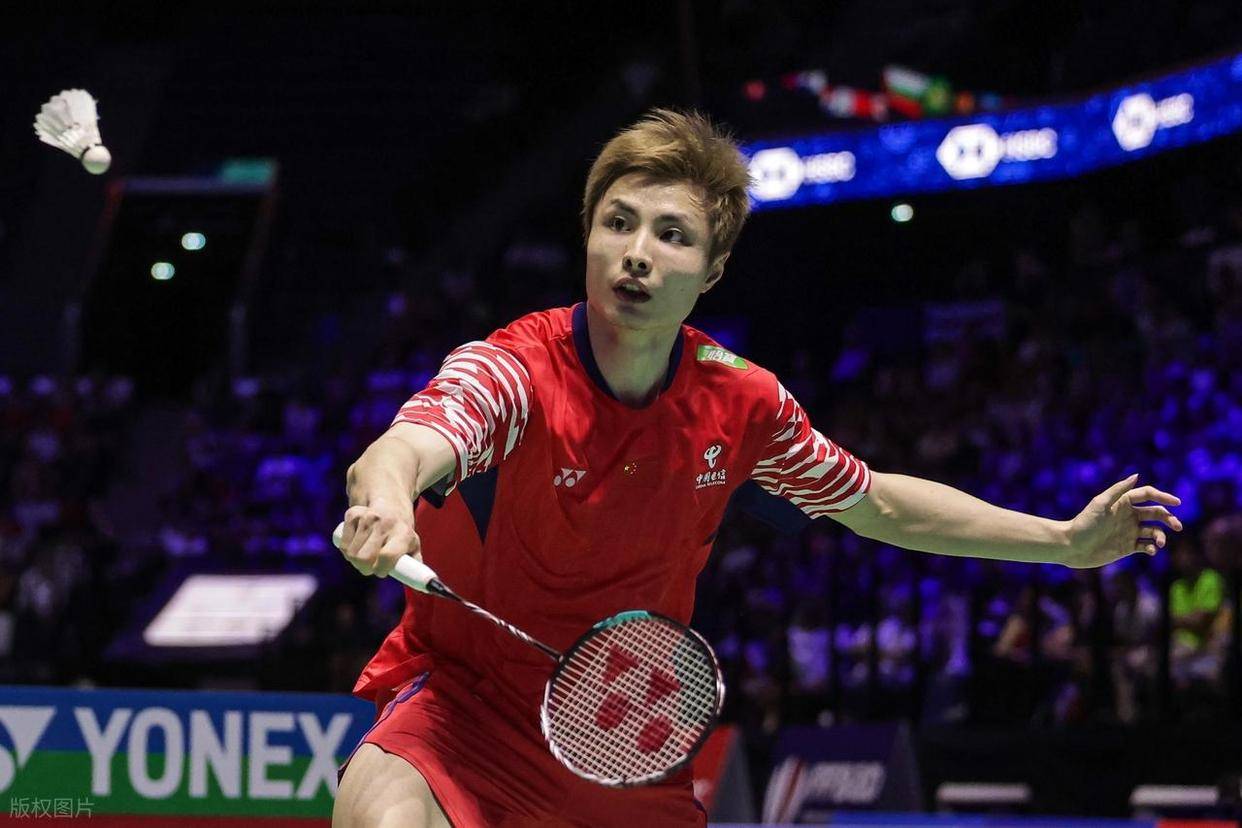 印尼队碾压马来西亚队,石宇奇关键制胜 印尼队碾压马来西亚队,石宇奇关键制胜