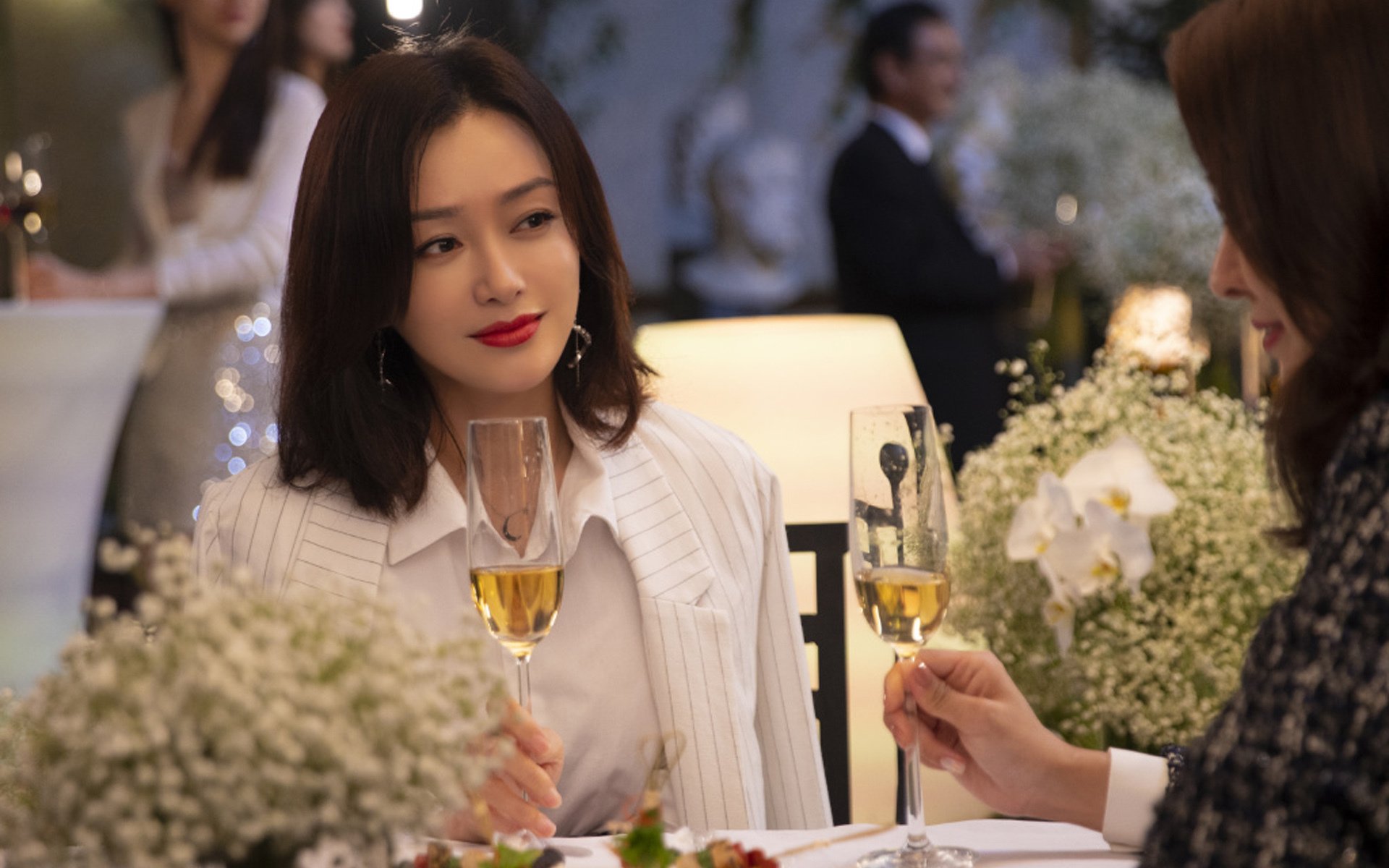 弯道超车与三分狂潮，竞技体育的终极剧本，只在这一天上演