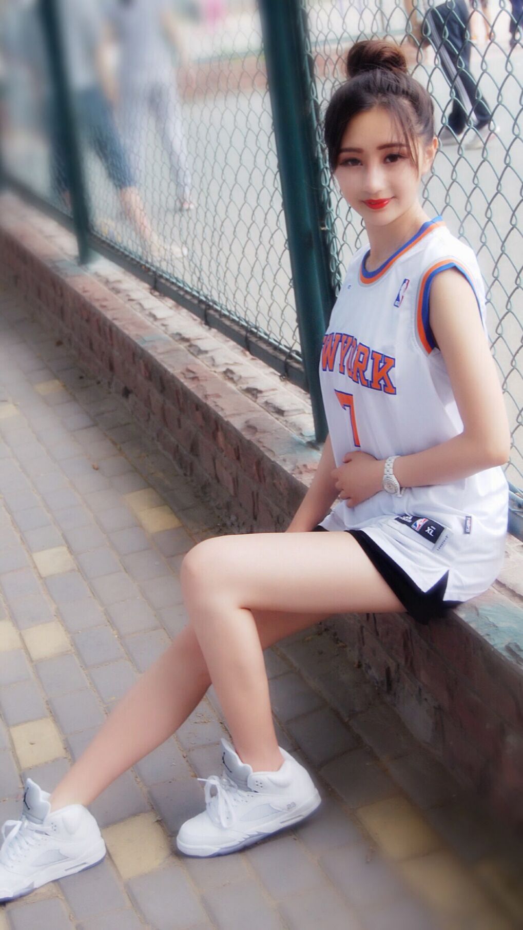 欧冠的双生灵魂，黑马铁蹄与巨星锋芒共塑今夜