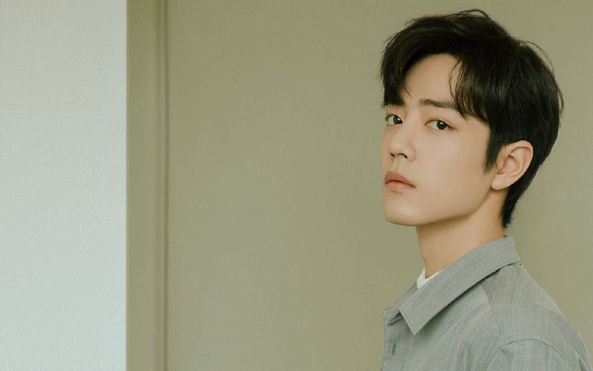 跨界狂想，森林狼打穿猛龙之夜，欧文在F1赛道以速度接管年度争冠