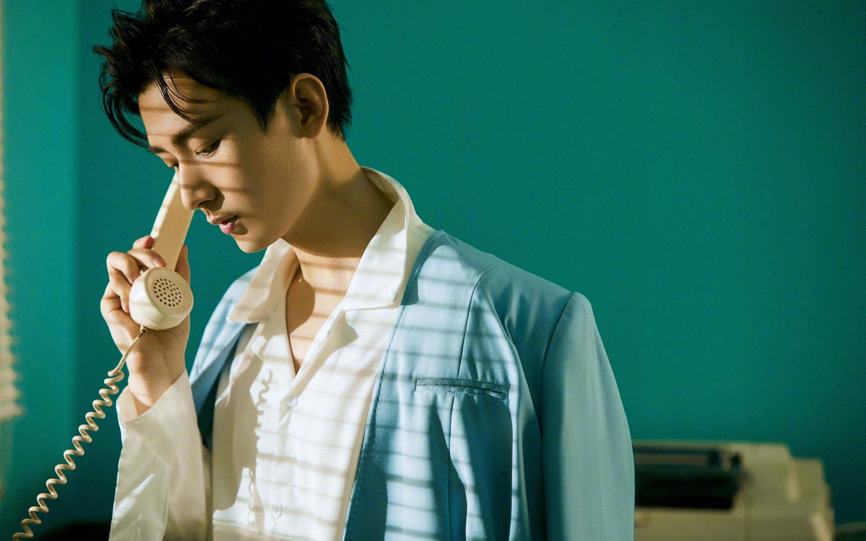 孤星与铁壁,欧文49分诠释存在感,尼克斯靠什么在绞杀战中突围骑士?