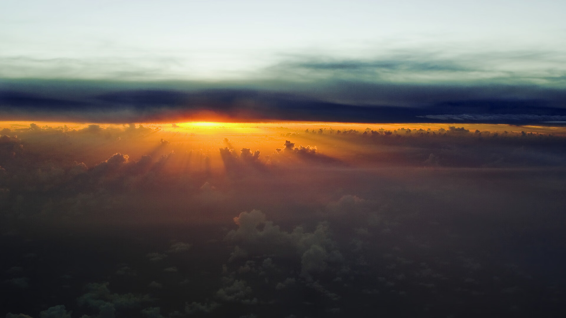 暗夜里的王冠，当灰熊压哨咬碎勇士，乔治在另一战场加冕