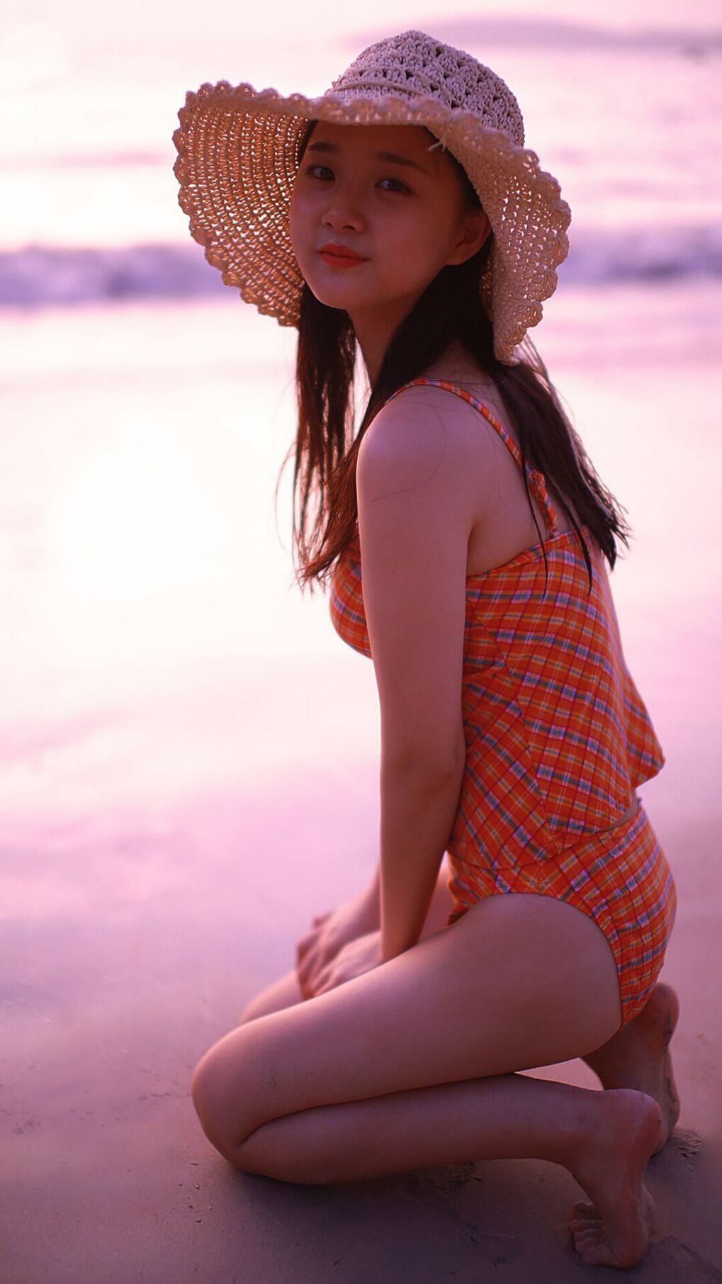 沙漠风暴席卷C组，沙特碾压罗马尼亚，孙兴慜导演逆转奇迹